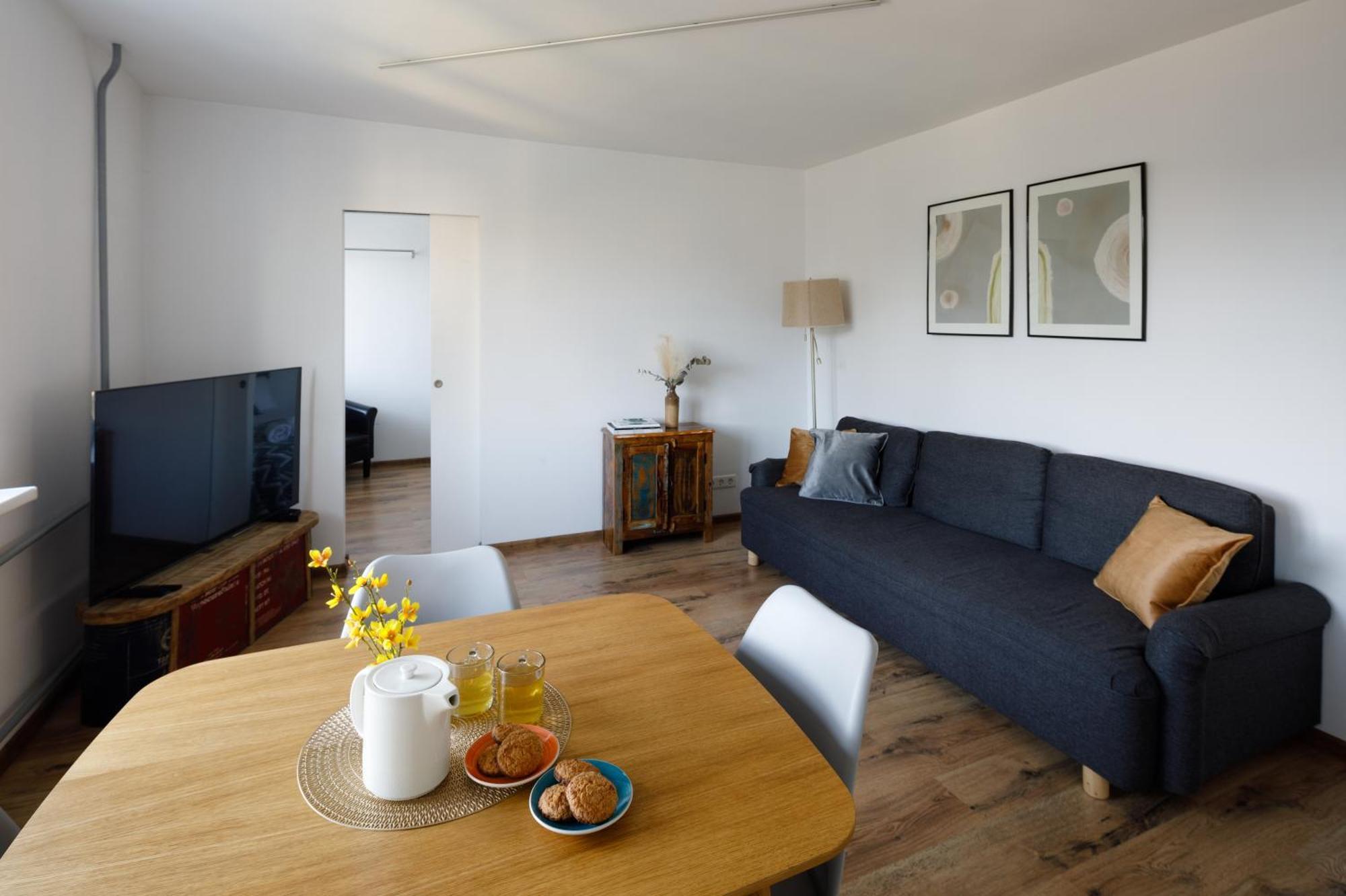 Brivibas Yard Apartment With Parking In City Center รีกา ภายนอก รูปภาพ
